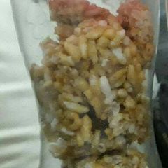 A picture of Puffed rice chikki.