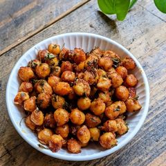 A picture of Chatpata Masala Chana.