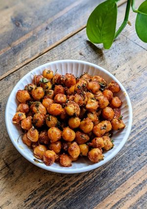 A picture of Chatpata Masala Chana.