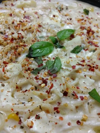 Easy Steps to Make Spaghetti in Alfredo Sauce which Delicious