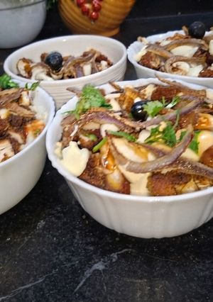 صورة لوصفة طبق "تاستي كروستي" (Tasty Crusty) - أرز بالصلصة السرية ودجاج كريسبي مقرمش