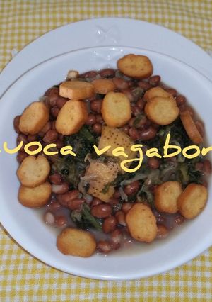 Foto di Scarole Fagioli e Crostini