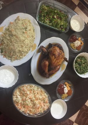 صورة لوصفة دجاج مشوي مع ارز مفلفل مع خضره