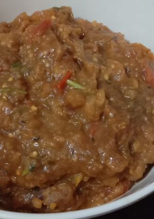 Spicy Baingan bharta रेसिपी मुख्य फोटो