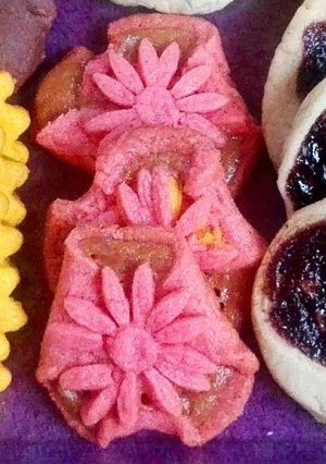 عکسی از دستور شیرینی دستپیچ عیدانه