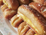 Pepitos rellenos de crema pastelera