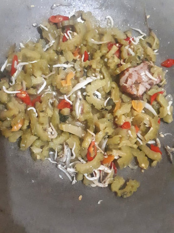 Resep Tumis pare teri medan Anti Gagal