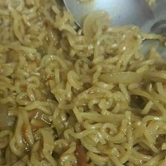 A picture of Boiled maggi.