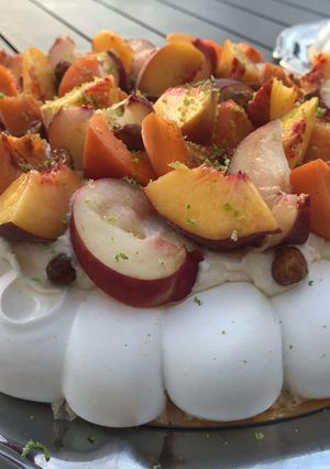 Une photo de Pavlova aux Fruits d'été