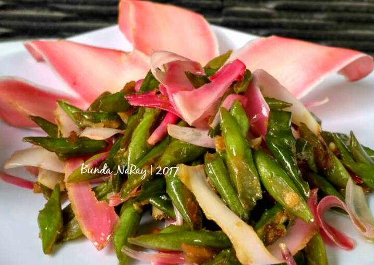 Oseng Buncis Bunga Kecombrang