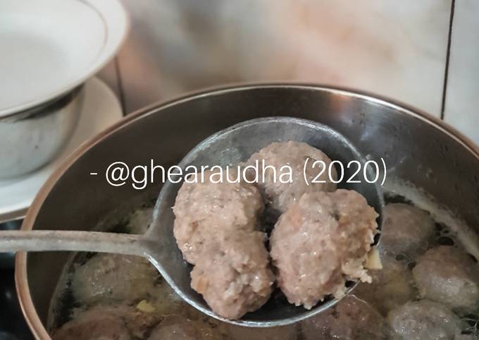 Resep Bakso Daging Sapi Kuah Oleh Ghea Raudha Cookpad