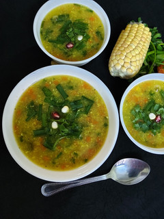 स्वीट कॉर्न सूप (sweet corn soup recipe in Hindi) रेसिपी मुख्य फोटो