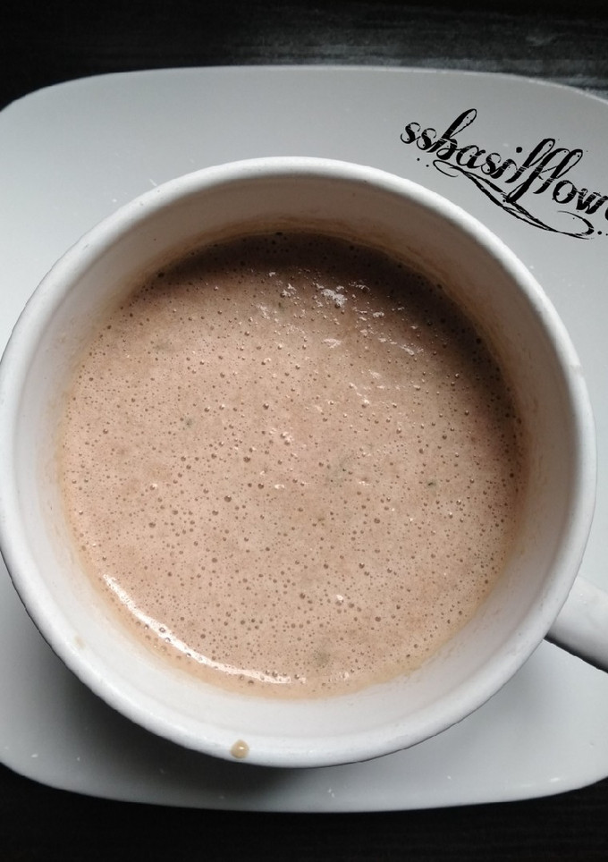 A picture of Fruity cocoa smoothie.