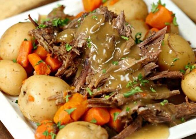 How to Make Super Quick Homemade Roast in Crock Pot