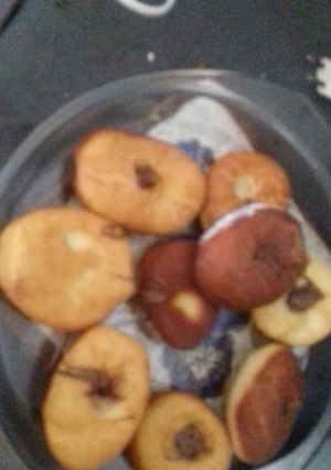 Une photo de Beignet confiture beignet chocolat