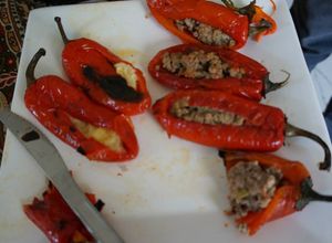 Una foto de Chiles de amor didas asados  o jalapeño rojo de la pasión geras