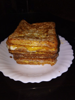 A picture of Toast mayai.