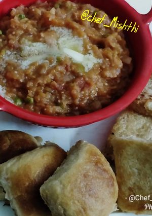 A picture of Pav Bhaji.