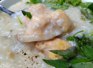 Hình của món Cháo gà nấm từ cơm nguội.