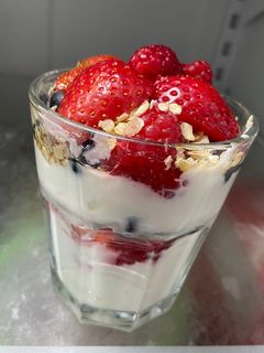 A picture of Yogurt Parfait.
