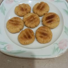 A picture of Diet egg biscuits, whole wheat flour sa 🍪 🧇.