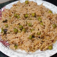 A picture of Matar pulao.