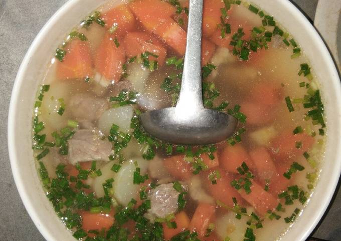 Cách Làm Món Canh củ từ cà rốt hầm thịt bò của Luong Le Van - Cookpad