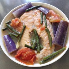 A picture of Salmon with Eggplant and String Beans.