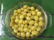 Una foto de uvas en almibar