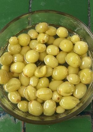 Una foto de Uvas en almíbar