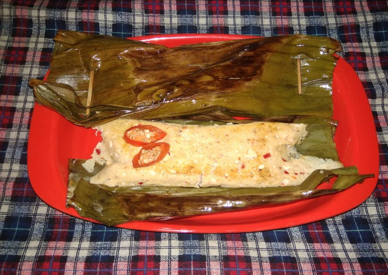 Pepes Tahu Bakar