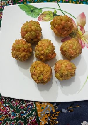 A picture of Coloured boondi ladoo.