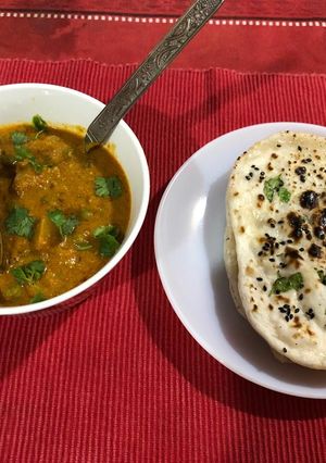 A picture of Instant Butter Naan.