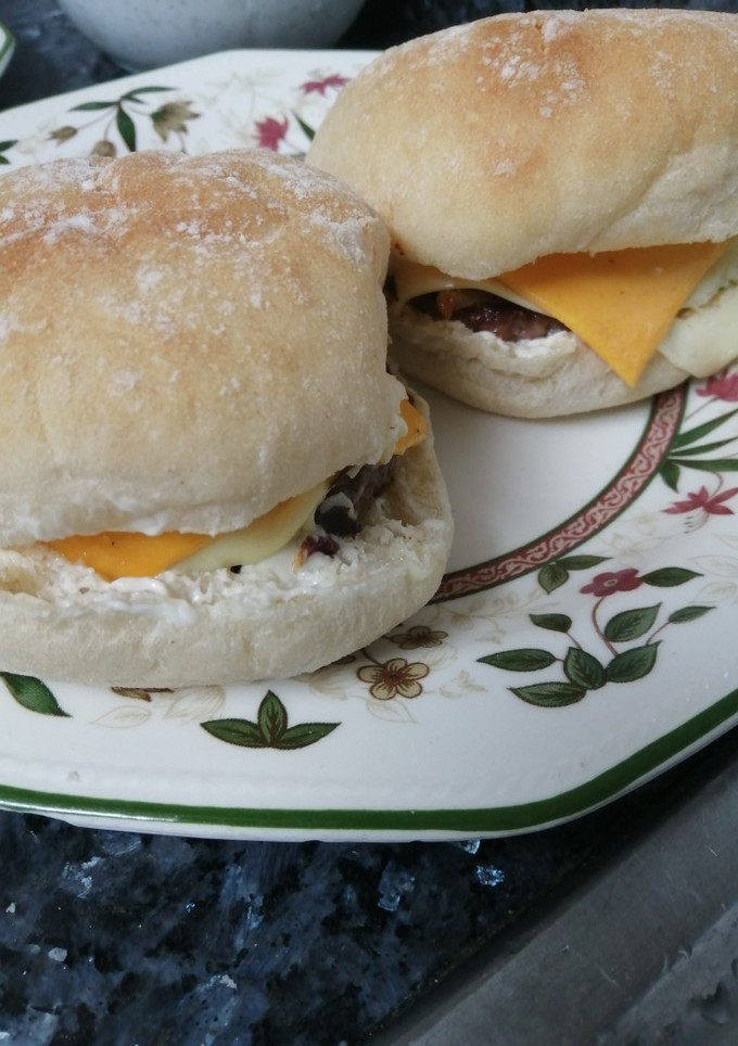 Una foto de Hamburguesa a mi estilo
