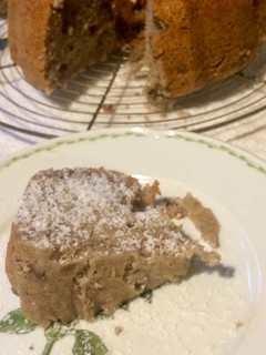 Una foto de Cocina para principiantes: Budín de banana y nuez especiado