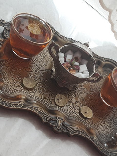 عکسی از دستور دمنوش چای سیاه و زعفران و گلاب محمدی