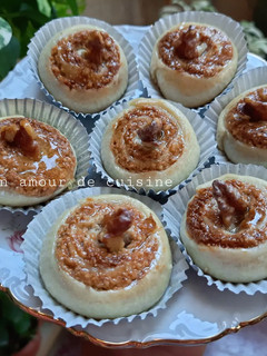 Une photo de Mki3dat ☕ roulés amandes noix