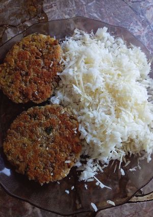 Una foto de Medallones/ Hamburguesas de Lentejas