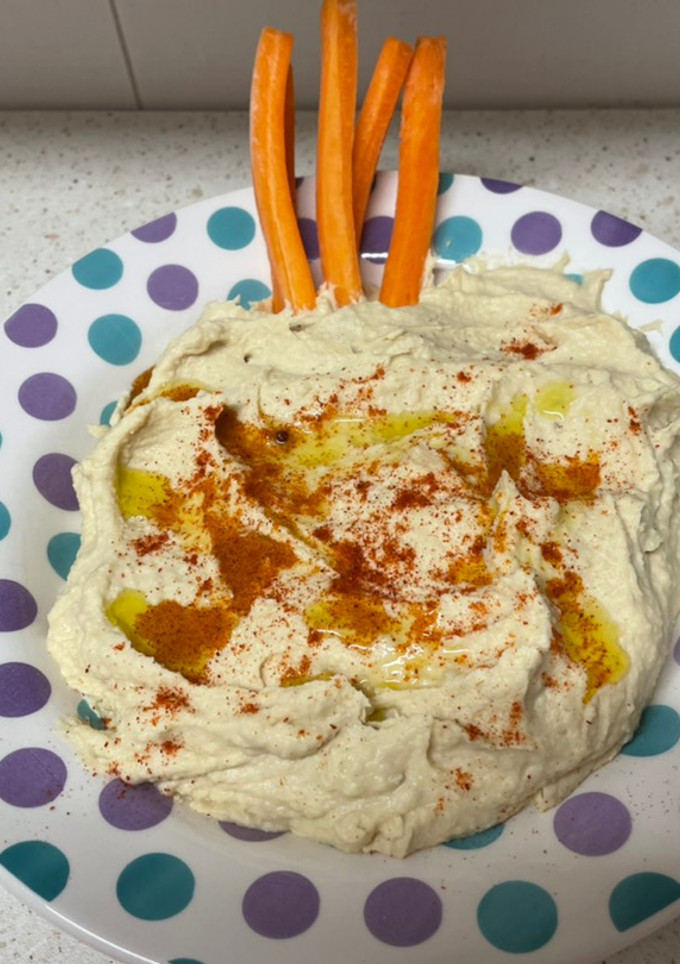 Una foto de Hummus MCC