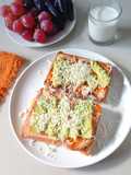 Toast - Telur Alpukat Keju