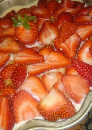 A picture of Strawberry cake for valentines day!.