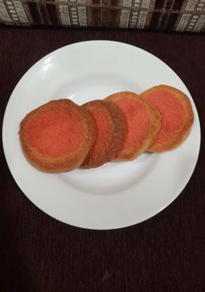 A picture of Round shape cookies.