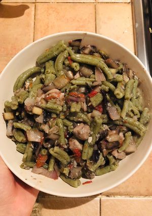 Foto di Pasta al sedano nero con pesce spada e sugo