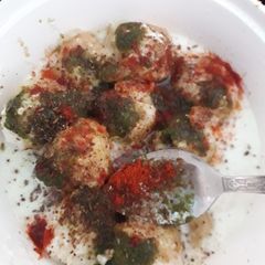 A picture of Dahi vada.