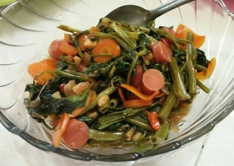 Oseng Kangkung Sosis