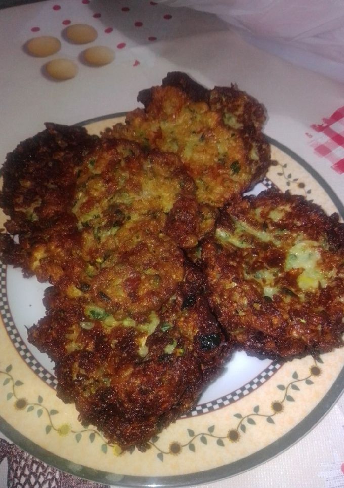 Una foto de Tortitas de calabacín