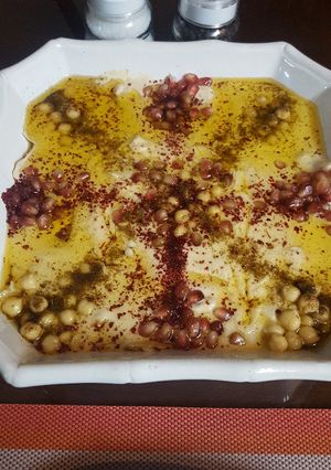 A picture of Shami-Style Hummus Fatteh.