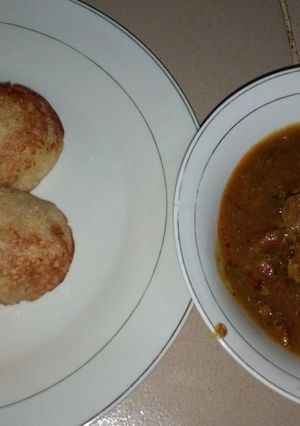 A picture of Masa and miyan taushe.