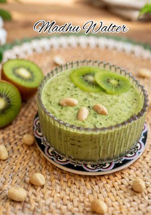 मूंगफली और कीवी फ्रूट की चटनी(Peanut and Kiwifruit Chutney) रेसिपी मुख्य फोटो