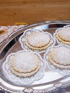 Rigoletto tortácskák recept fotója